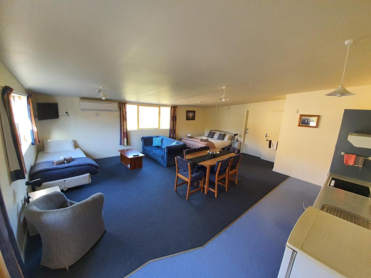 Hanmer Springs Forest Camp Trust エクステリア 写真
